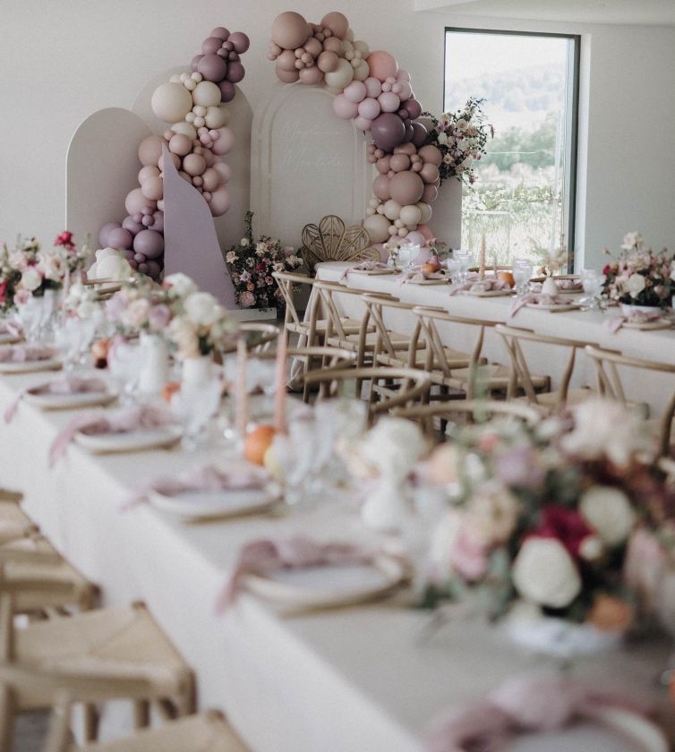 2E9049B8-8204-4AEC-B841-1409A8A855E1